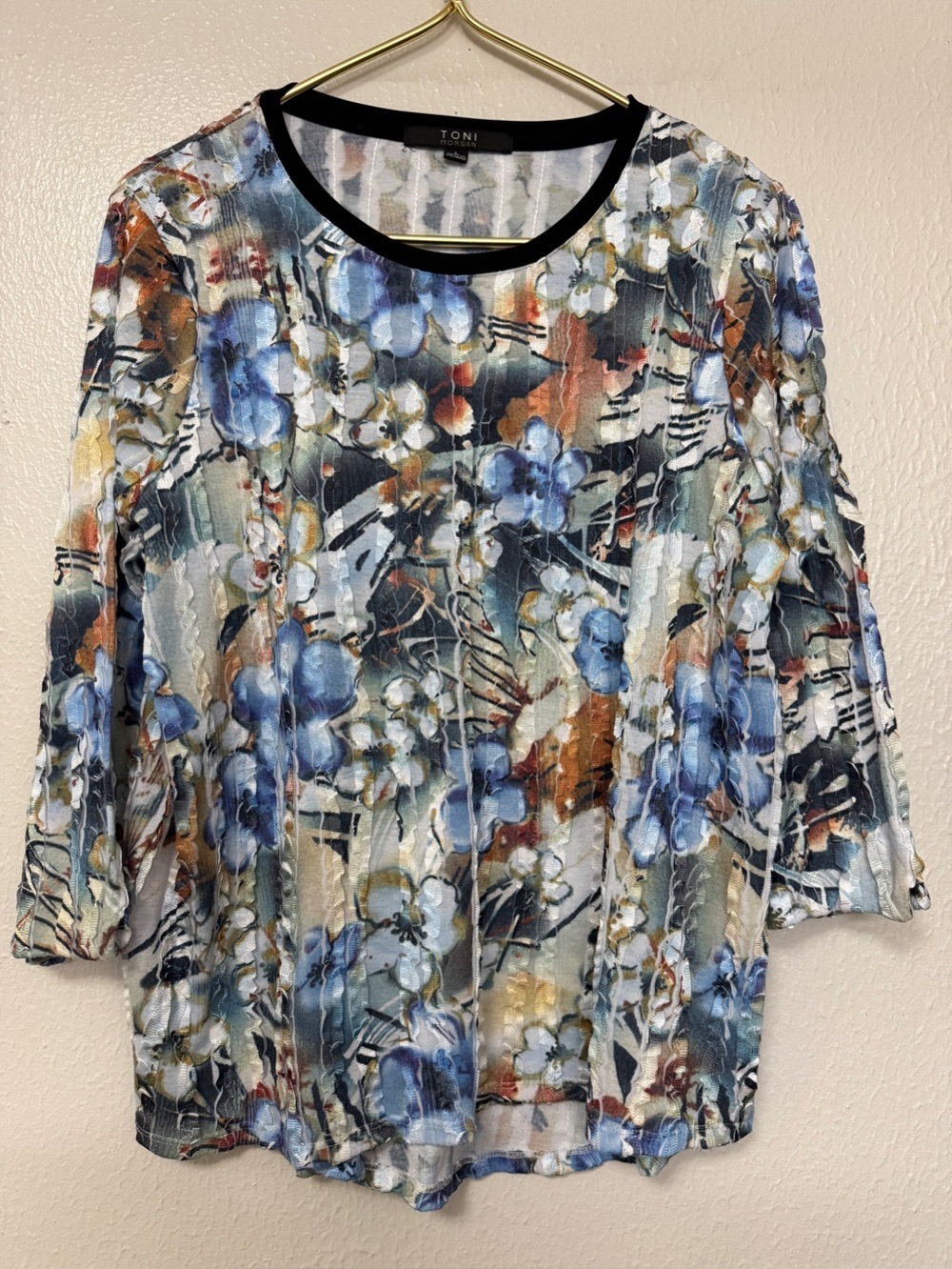 Toni Morgan Floral Textured Blue Multi-Color Women's Top